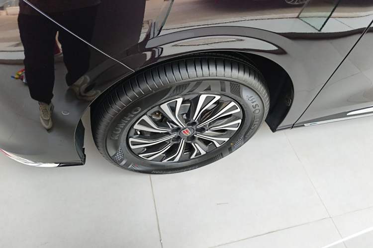 Used Hongqi HQ9 PHEV 2024 2.0T Four-Wheel Drive Luxury Edition
