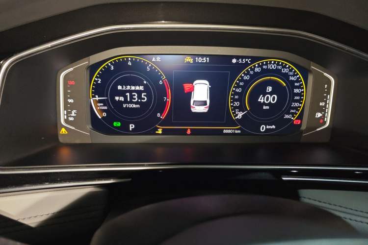 Used Volkswagen Tiguan L 2024 300TSI Automatic Two-Wheel Drive Smart Edition Odometer Close Up