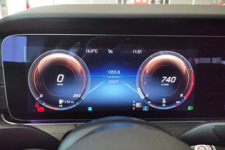 Used Mercedes-Benz E-Class 2021 Restyled E 300 L Sporty and Stylish Edition
