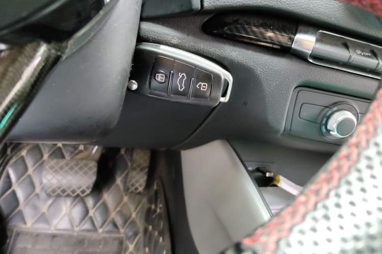 Used Audi A3 2018 30th Anniversary Edition Limousine 35 TFSI Ambition Model Vehicle Key