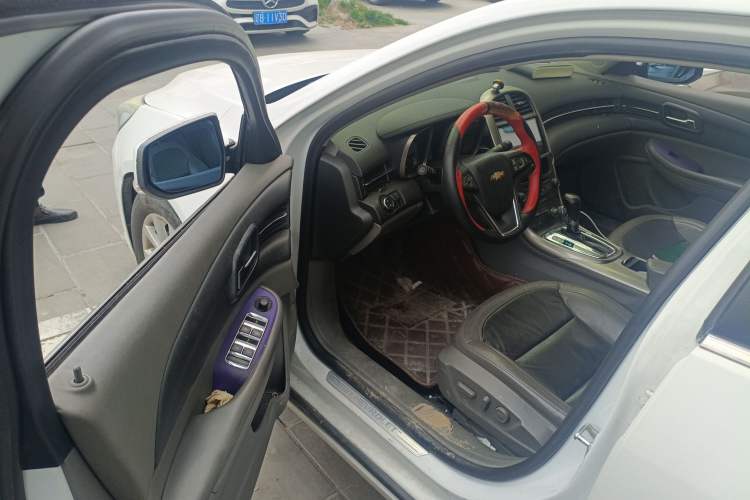 Used Chevrolet Malibu 2013 2.0L Automatic Luxury Edition Driver Seat