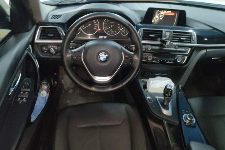 Used BMW 3 Series 2016 320Li Fashion Model
