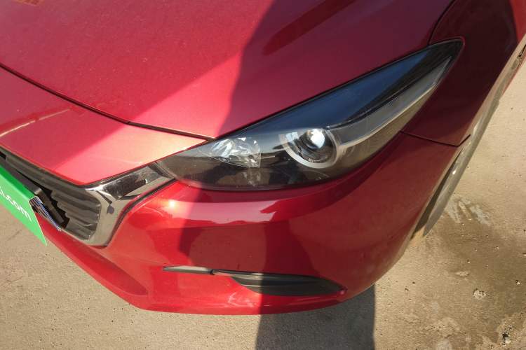 Used Mazda Mazda 3 Axela 2017 Sedan 1.5L Automatic Comfort Model Emission Standard China V
