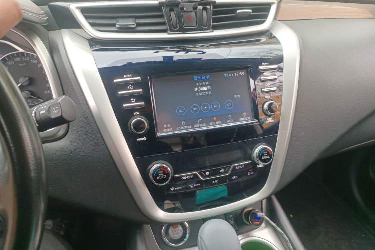 Used Nissan Murano 2017 2.5L XL Two-Wheel Drive Smart Edition