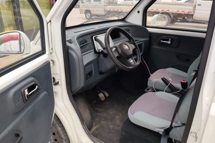 Used Chengshi 01 2021 Chuanfu Edition Single-Row Closed Cargo Van Two-Seater Single Battery
