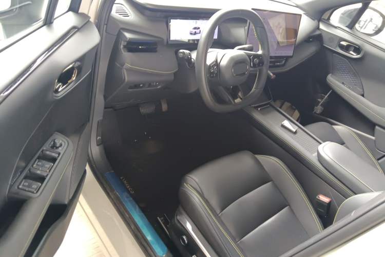 Used Lynk & Co 06 2025 Renew 1.5T Halo