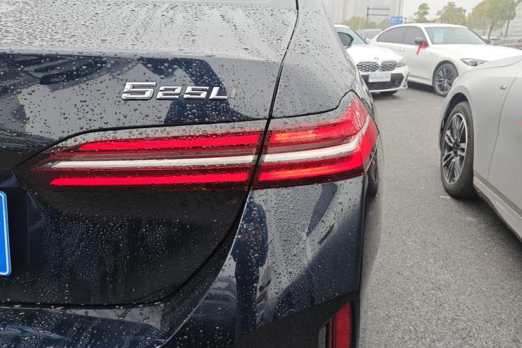 Used BMW 5 Series 2025 525Li M Sport Package
