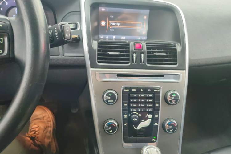 Used Volvo XC60 2013 T5 Comfort Edition
