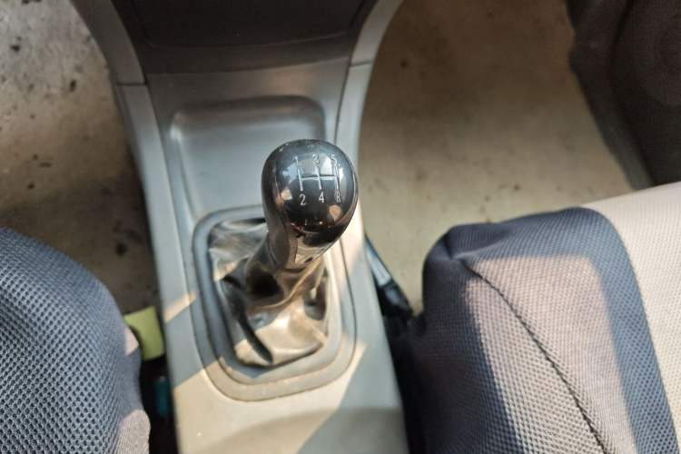 Used Dongfeng Shuaike 2011 1.5L Manual Standard 5-Seater China IV