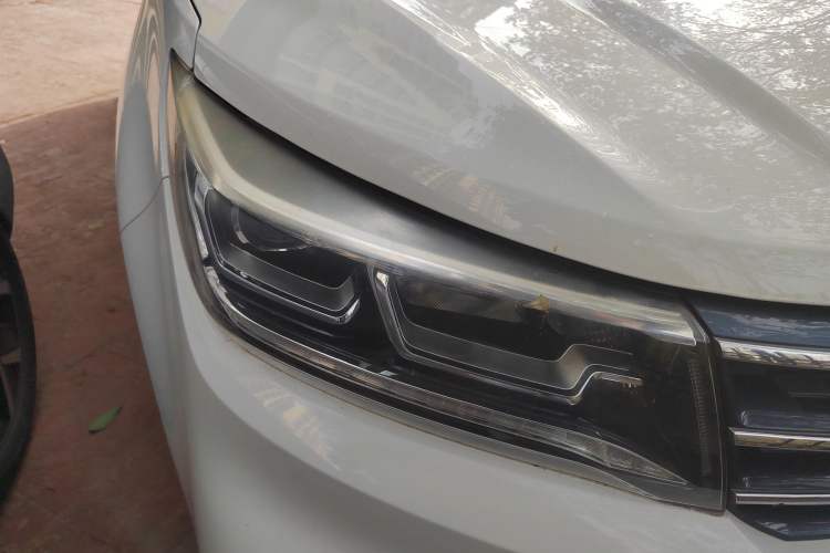 Used FORTHING Joyear X5 2017 Jingxiang Series 1.5T Manual Luxury Model