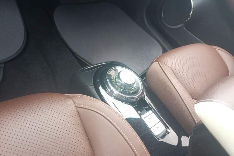Used Wuling Bingo 2023 410 km Lingxi Deluxe Edition Gear Lever