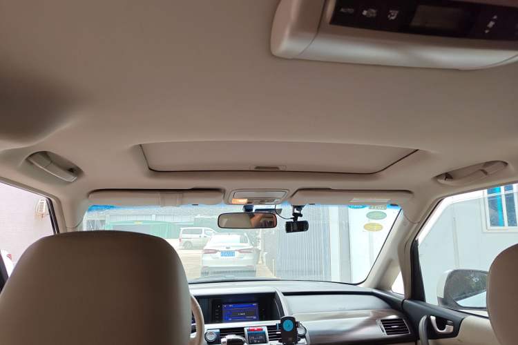Used Honda Elysion 2015 2.4L VTi-S Prestige Edition Headliner