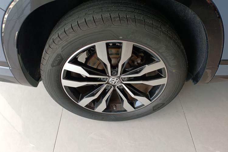 Used Volkswagen Tayron X 2020 380TSI Four-Wheel Drive Prestige Connected Version
