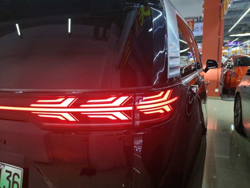 Used Denza D9 2024 DM-i 980 Four-Wheel Drive Prestige Model – Executive — 7