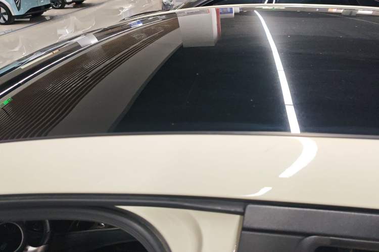 Used BYD Dolphin 2023 420 km Fashion Edition Roof