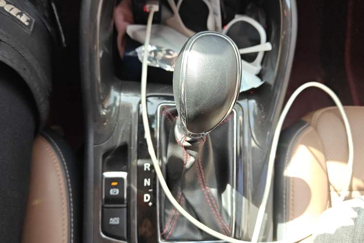 Used Changan CS75 2017 Shangkui Edition 1.5T Automatic Fengyue Model
