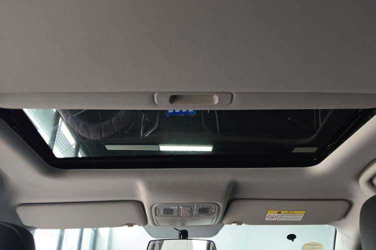 Used Changan CS75 2016 1.8T Automatic Elite Model China V Standard
