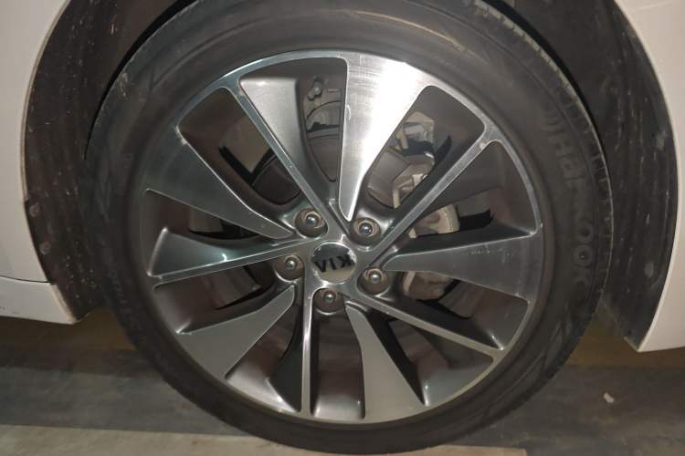 Used Kia K5 2016 2.0L Automatic LUX