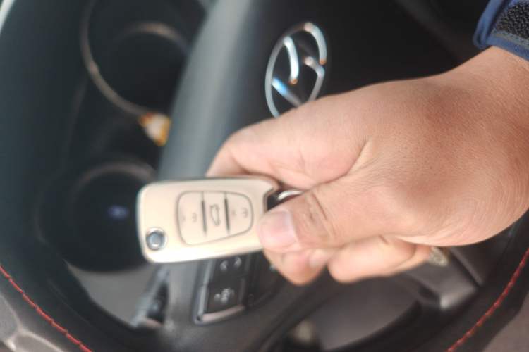 Used Hyundai Sonata 2011 2.0L Automatic Leading Edition