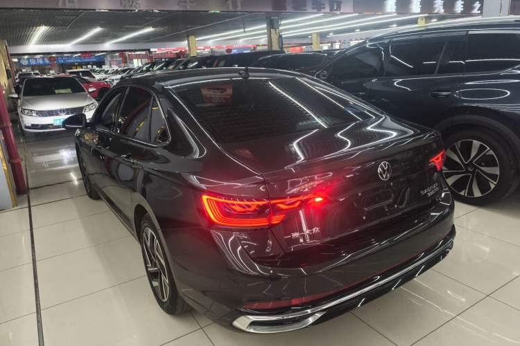 Used Volkswagen Sagitar 2025 300TSI DSG Excellence Edition Rear Left 45 Deg