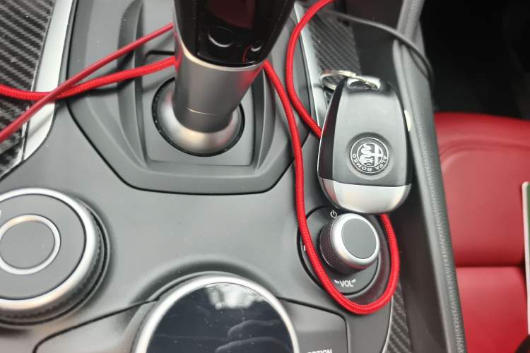 Used Alfa Romeo Giulia 2017 2.0T 200HP Elite Edition