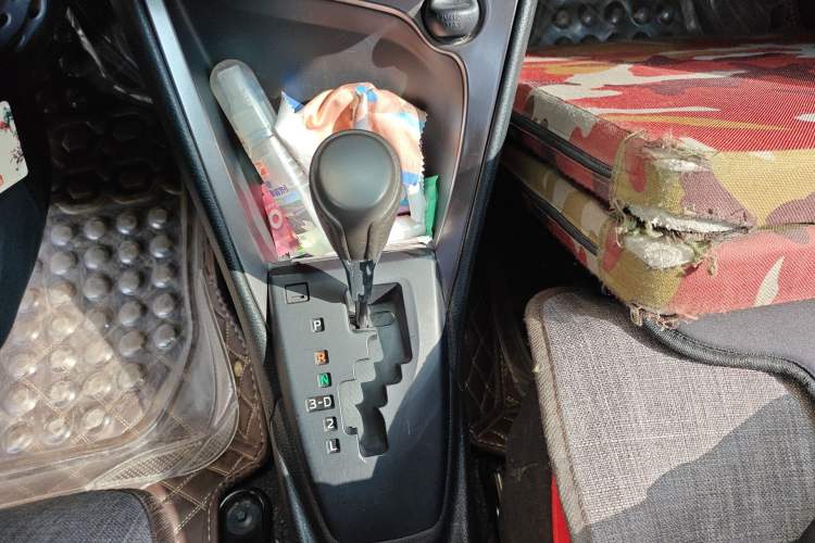 Used Toyota YARiS L Zhi Xuan 2014 1.3E Automatic Charm Edition
