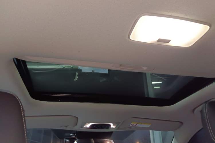 Used Toyota FRONTLANDER 2023 2.0L CVT Luxury Edition
