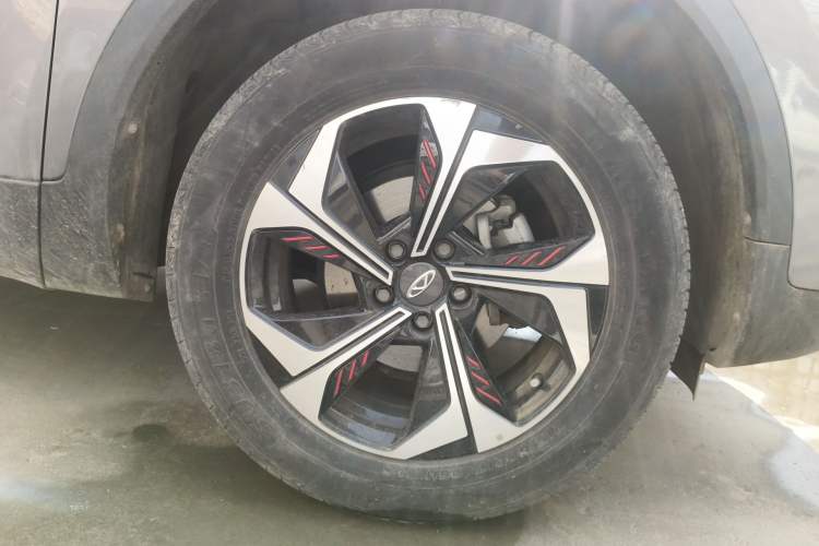 Used Chery Tiggo 5x 2021 Superhero Edition 1.5L CVT Luxury Model Right Front Wheel Hub