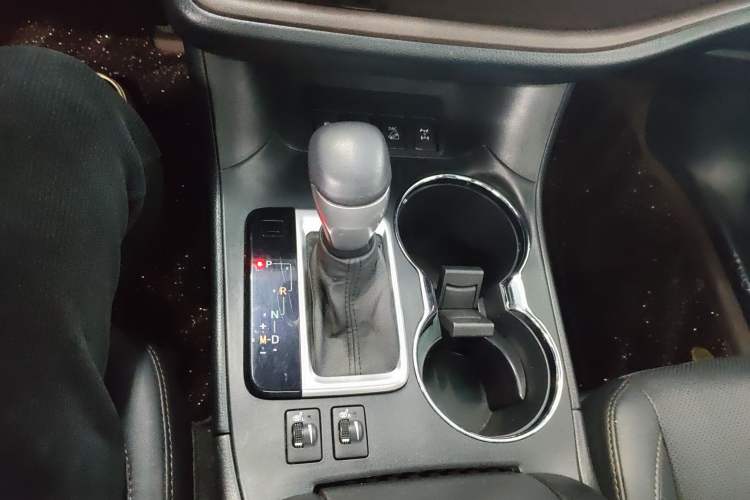 Used Toyota Highlander 2021 2.0T Four-Wheel Drive Luxury Edition 7 Seats
