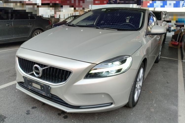 Used Volvo V40 2017 T3 Zhiya Edition