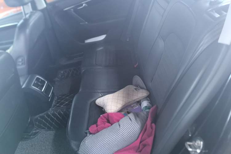 Used Volkswagen Magotan 2015 2.0 TSI Luxury Model
