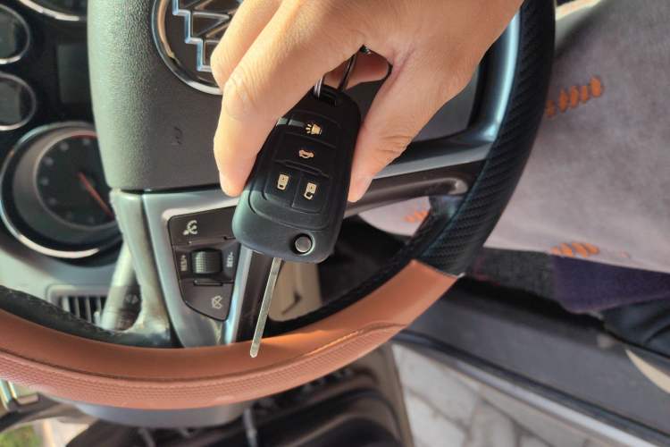 Used Buick Regal 2009 2.0L Elite Edition Vehicle Key