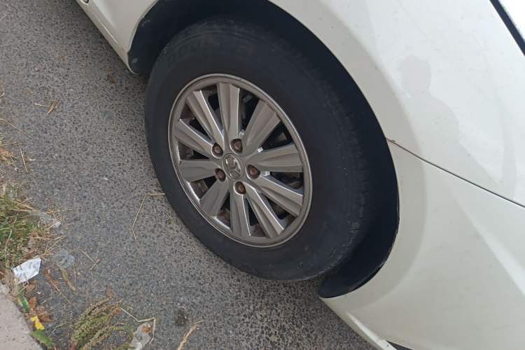 Used BAIC Senova D50 2014 1.5L manual standard version
