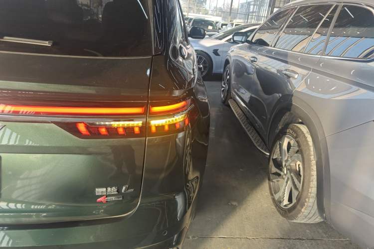 Used Geely Auto Monjaro L 2025 Dongfang Yao 2.0TD Automatic All-Wheel-Drive Wangyue Edition
