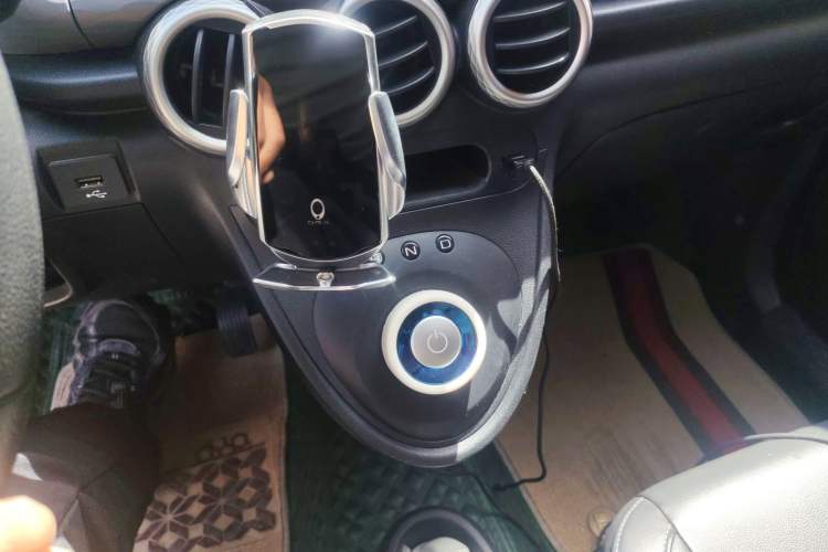 Used ORA Black Cat 2021 351 km Standard Version Gear Lever