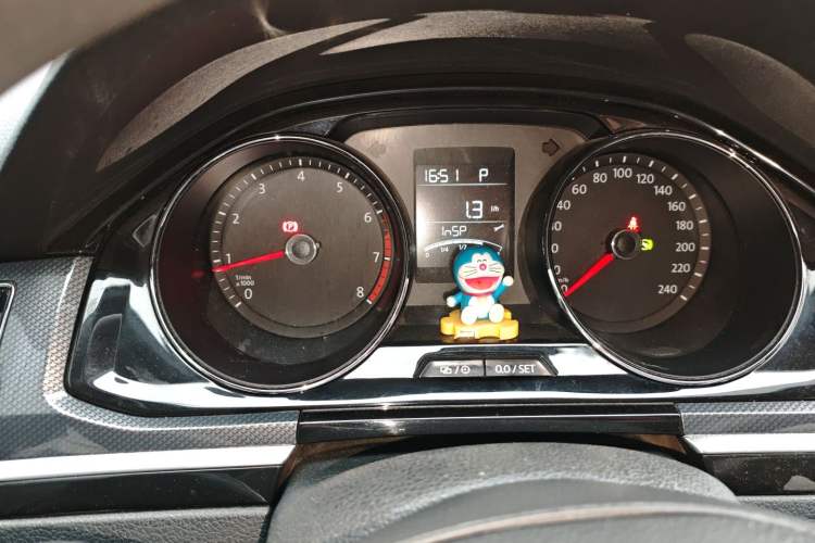 Used Volkswagen C-TREK 2017 1.6L Automatic Comfort Model Instrument Cluster