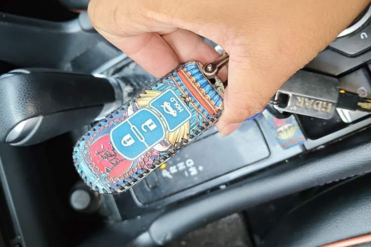 Used Mazda 3 Axela 2017 Sedan 1.5L Automatic Luxury Model Emission Standard China V Vehicle Key