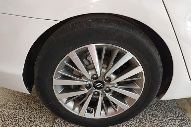 Used Hyundai Mistra 2019 1.8L Automatic Deluxe DLX Model China VI Standard