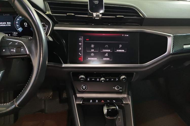 Used Audi Q3 2021 35 TFSI Fashion Dynamic Model