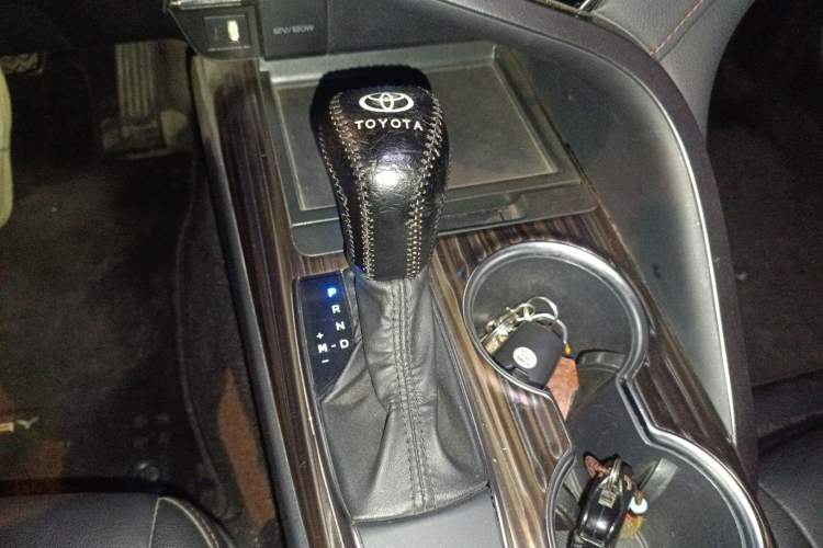 Used Toyota Camry 2019 Revised Version 2.0G Luxury Edition