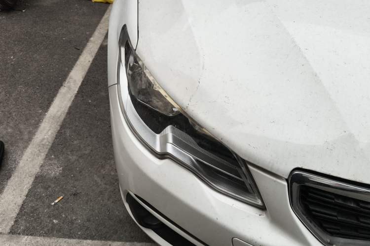 Used Peugeot 301 2018 1.6L Manual Comfort Edition Right Front Headlight