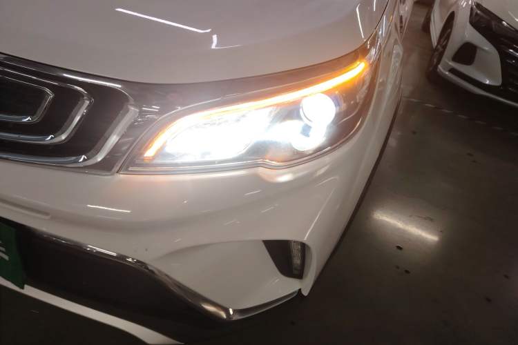 Used Geely Auto Vision X3 2017 1.5L Manual Elite Model
