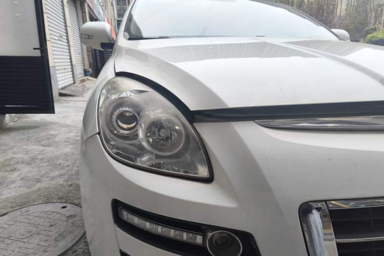 Used Luxgen Great 7 SUV 2013 Limited-Edition Sharp Model 2.2T Two-Wheel-Drive Smart Version