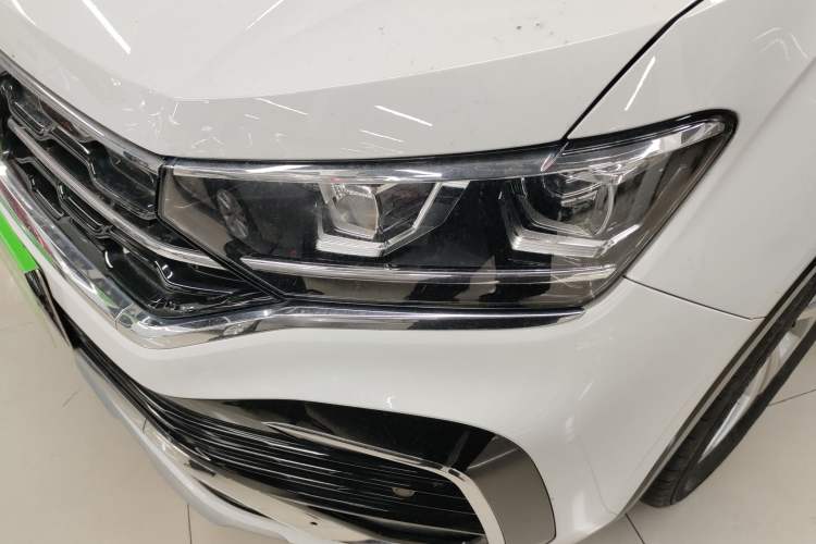 Used Volkswagen Tayron X 2020 330TSI Two-Wheel Drive Luxury Smart Connectivity Version Left Front Headlight