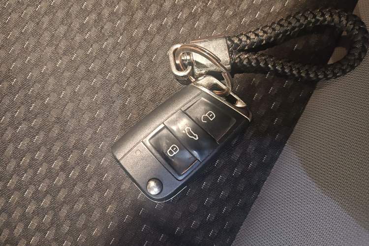 Used Volkswagen Tacqua 2023 200TSI DSG Joy-Connect Edition Vehicle Key