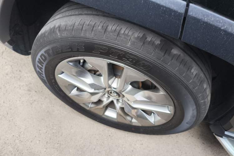 Used Toyota Wildlander 2022 2.0L CVT Two-Wheel Drive Luxury PLUS Edition Right Rear Wheel Hub