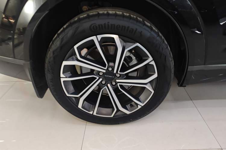 Used Lynk & Co 09 EM-P 2025 2.0TD EM-P Four-Wheel Drive Max Five Seats
