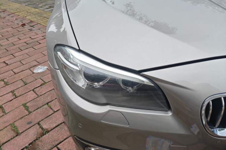 Used BMW 5 Series 2014 525Li Luxury Design Package
