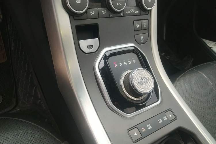 Used Land Rover Range Evoque 2018 240 PS SE DYNAMIC Smart Edition
