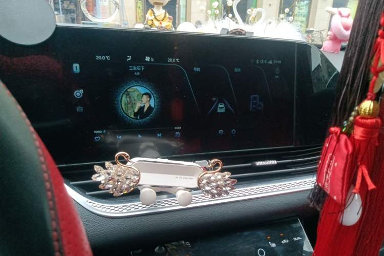 Used Bestune B70S 2022 2.0T War God King
